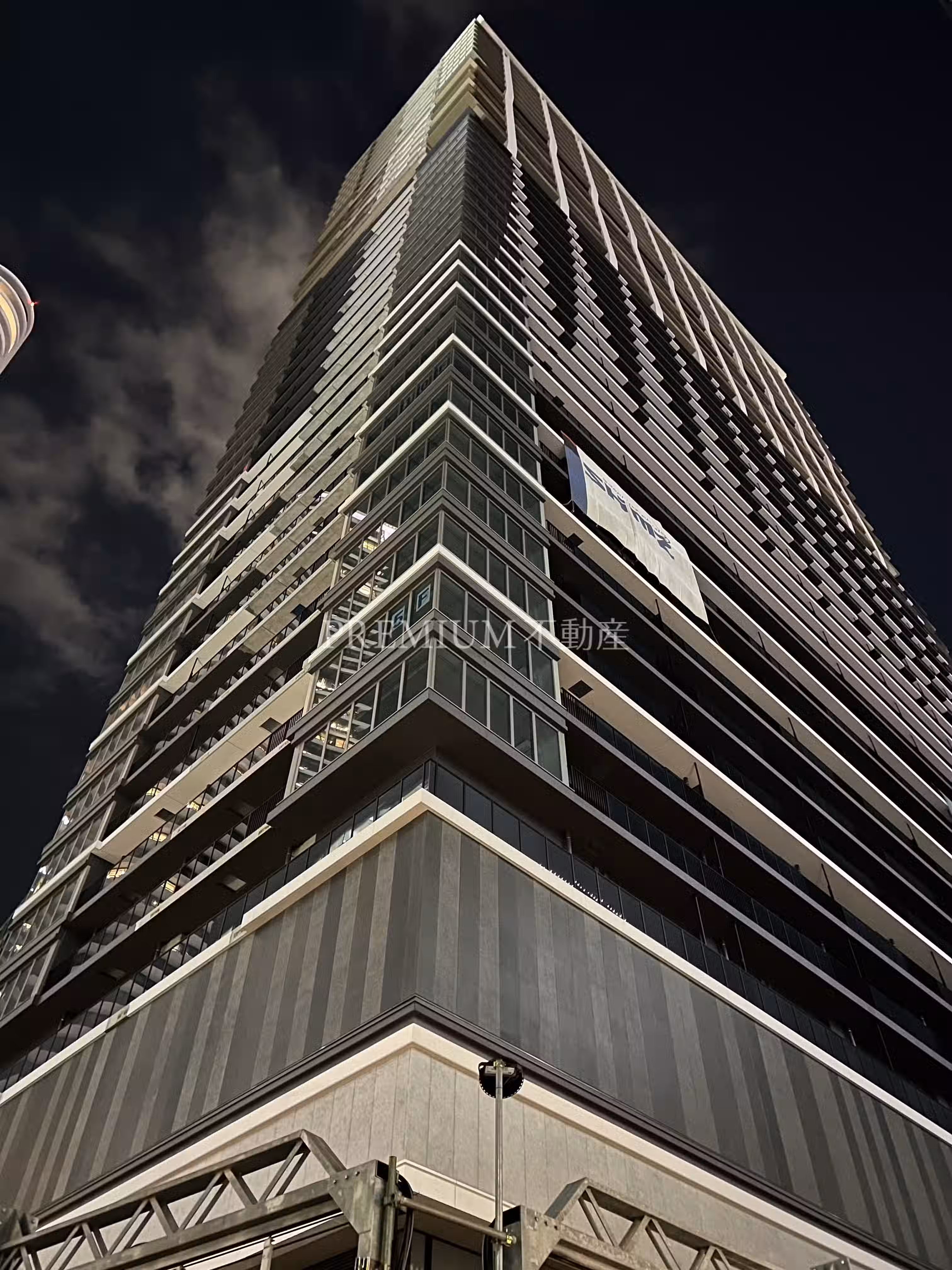 PARK TOWER 大阪堂島濱