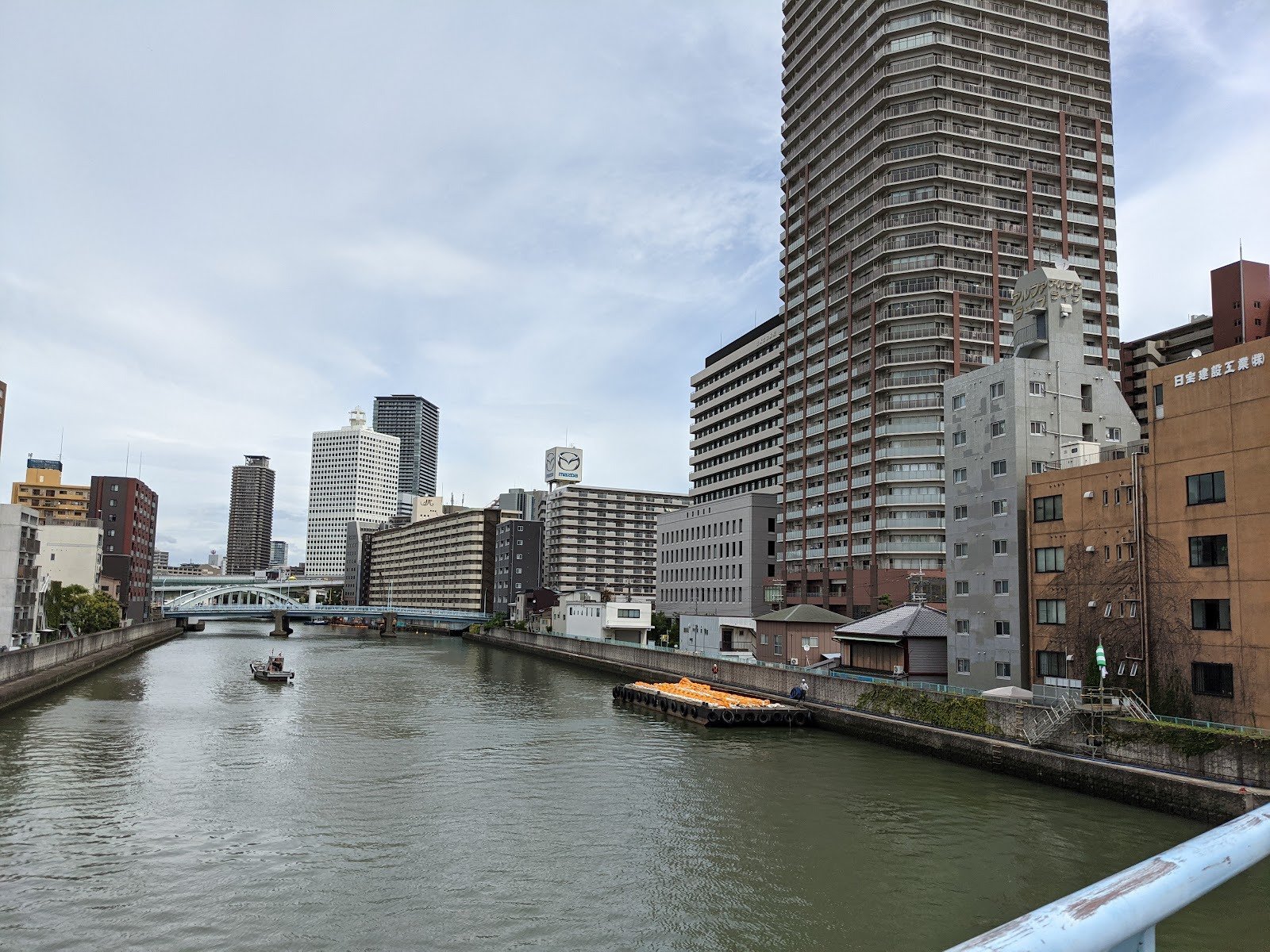 AWAZA RISE TOWERS MARK 20 Photo