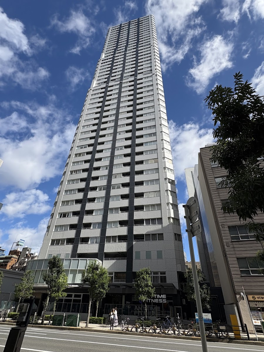 D’GRAFORT OSAKA N.Y. TOWER HIGOBASHI