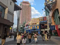 ルナタワー・ハリウッドプレイス