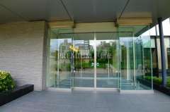 ルネッサなんばタワー 写真