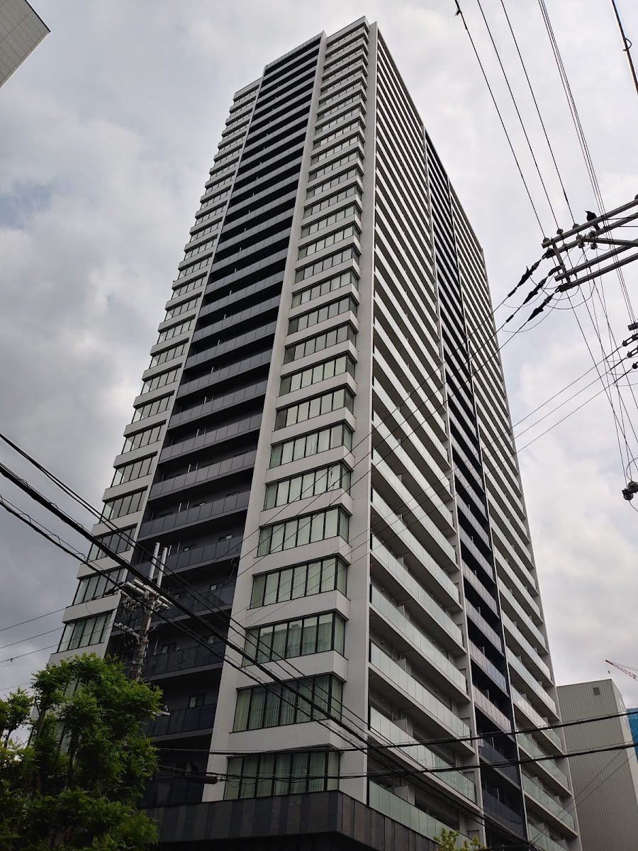 LAUREL TOWER MIDOSUJI HOMMACHI