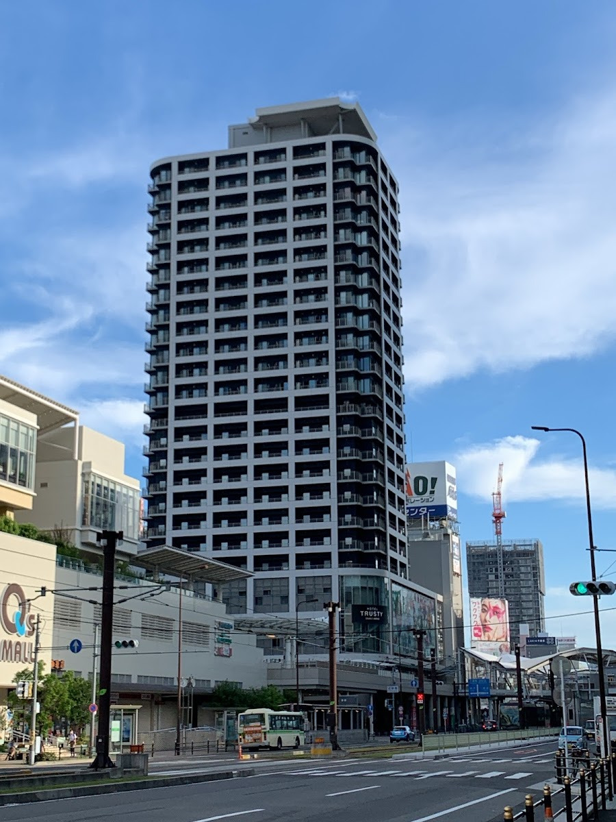 ART ALTAIR CONDOMINIUM FLOOR