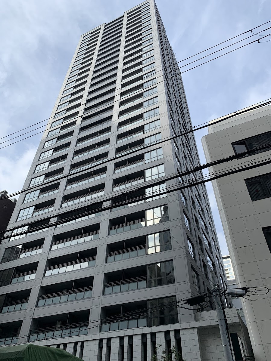CREVIA TOWER MIDOSUJI HOMMACHI