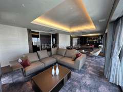 ローレルタワー堺筋本町 写真