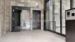 THE CROSS CITY TOWER 写真