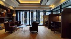 THE CROSS CITY TOWER 写真