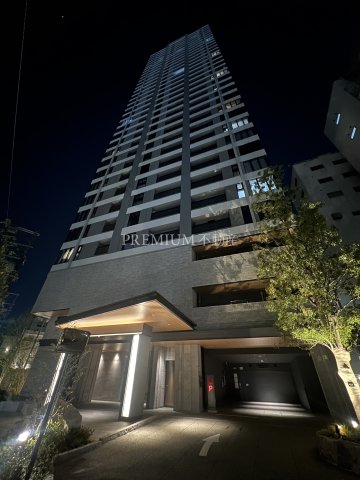 THE PARK HOUSE 大阪梅田 TOWER