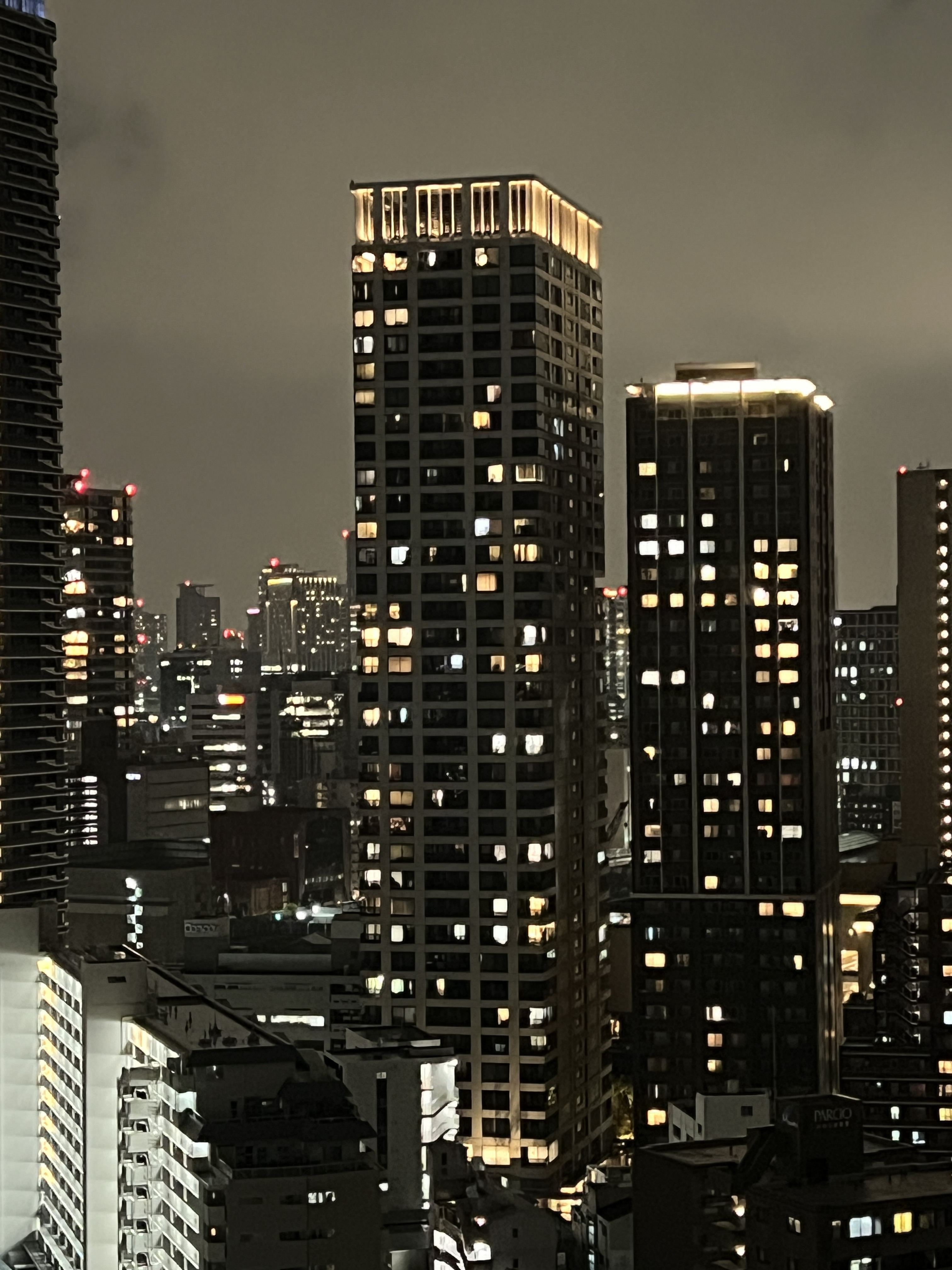 CREVIA TOWER NAKANOSHIMA