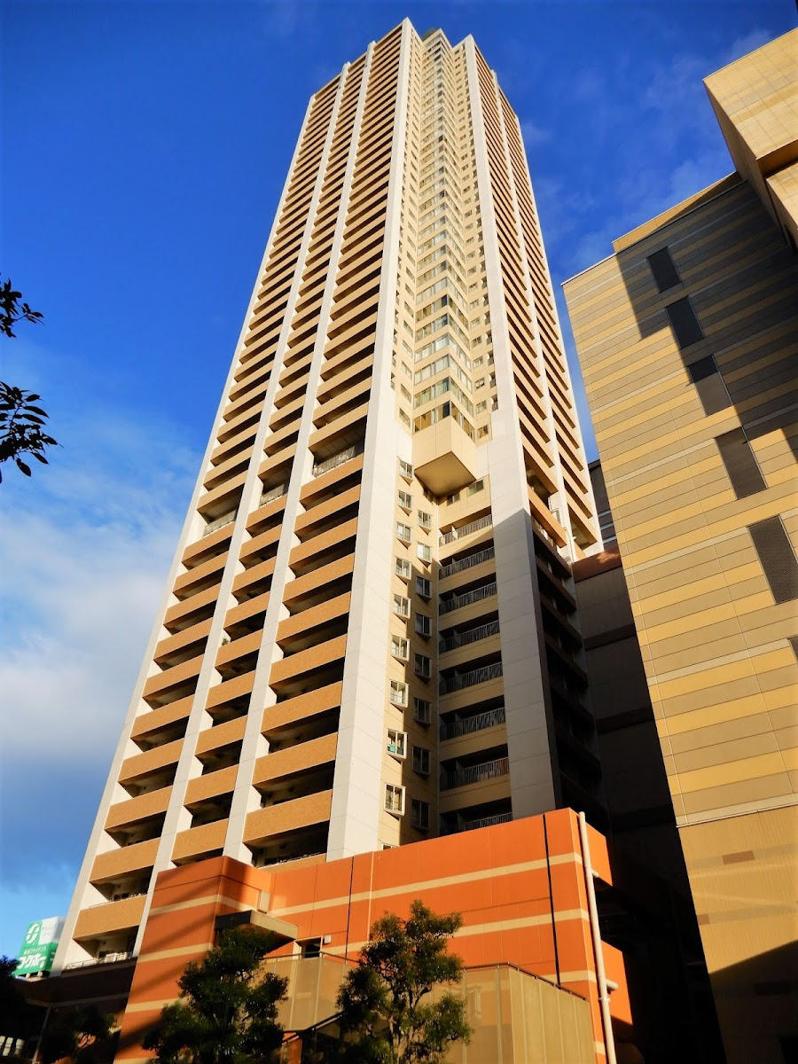 THE NAMBA TOWER RESIDENCE NAMBA PARKS