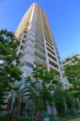 アデニウムタワー梅田イーストスクエア 写真