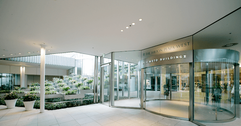 ヒルトンプラザ ウエスト