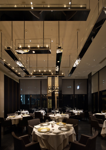 レスプリ ドゥ クゥー ドゥ フランス