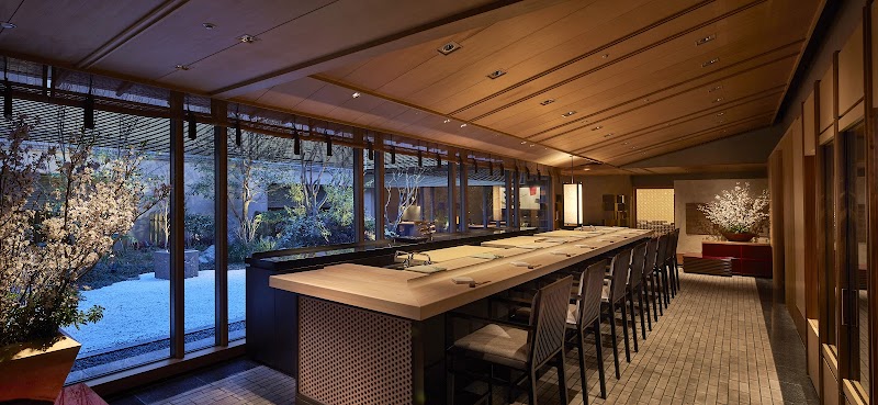 日本料理 花筐（HANAGATAMI）