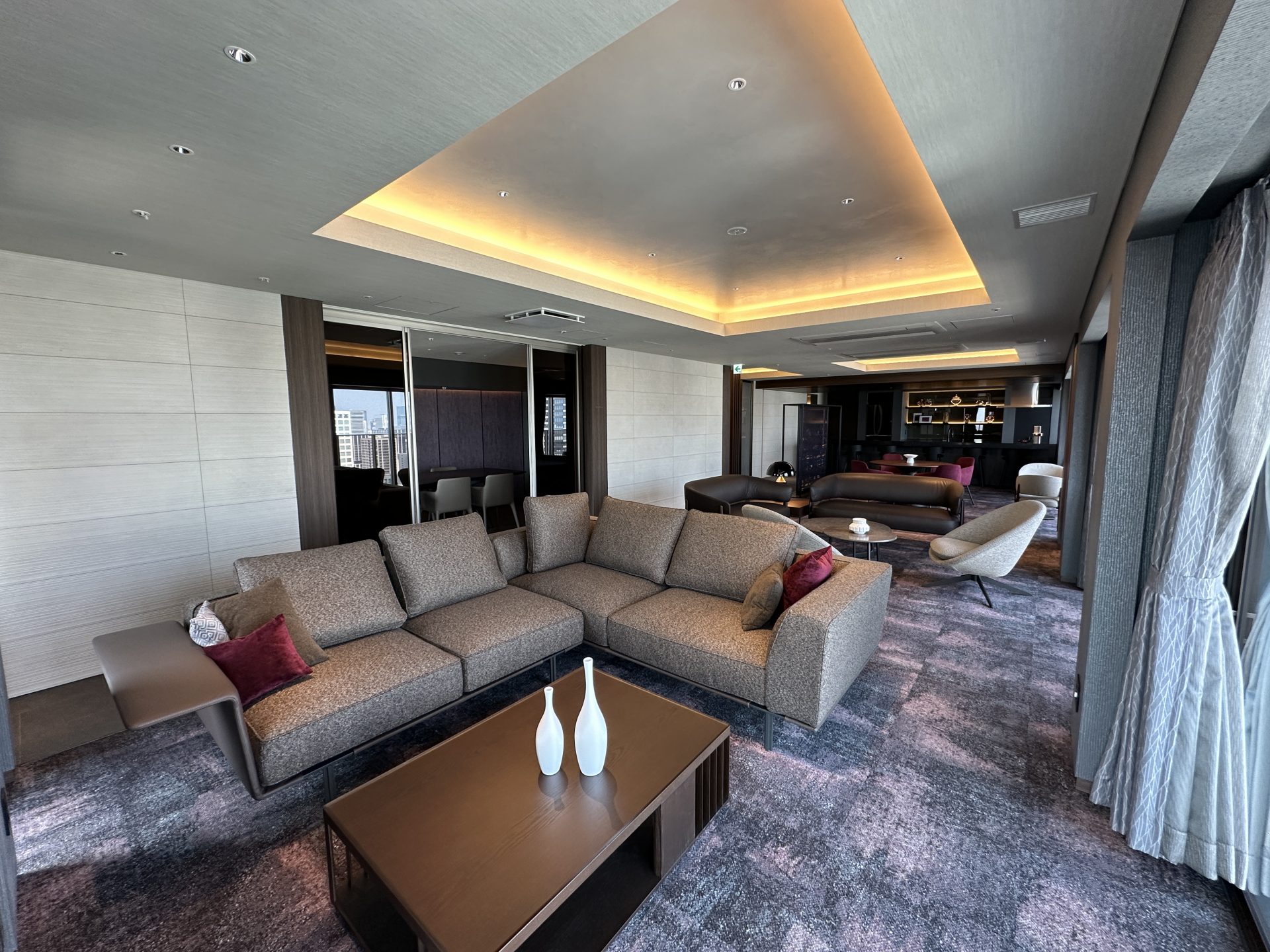 （新築賃貸）ローレルタワー堺筋本町