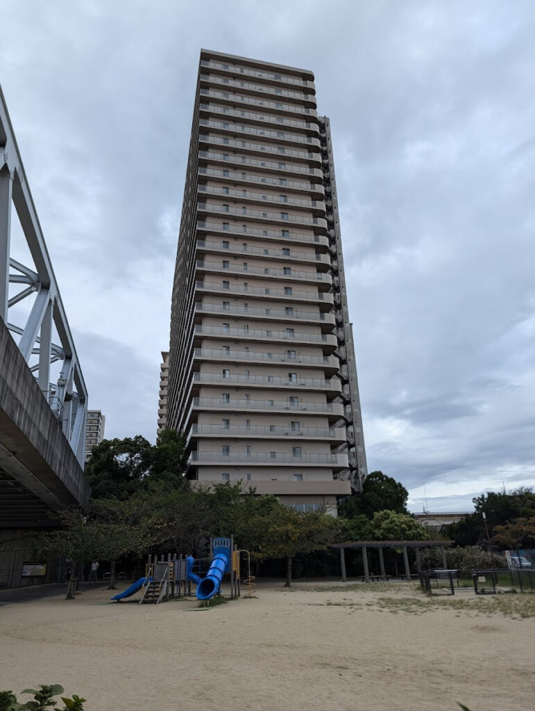 西九条駅の中古マンション価格が90%上昇、今後の投資価値は？