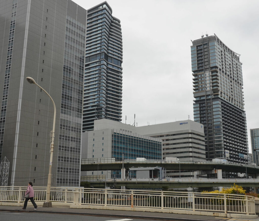 大阪市中心部に約200メートルの超高層ビル建設計画とタワーマンション市場の影響